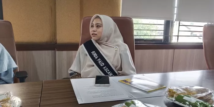 Bunda PAUD Kecamatan Jatiuwung yang sebelumnya menjabat Bunda PAUD Kecamatan Cibodas, Nurul Fitri Prihadi saat ditemui Educeria.com. (Educeria.com/Muhammad Guruh Nuary)