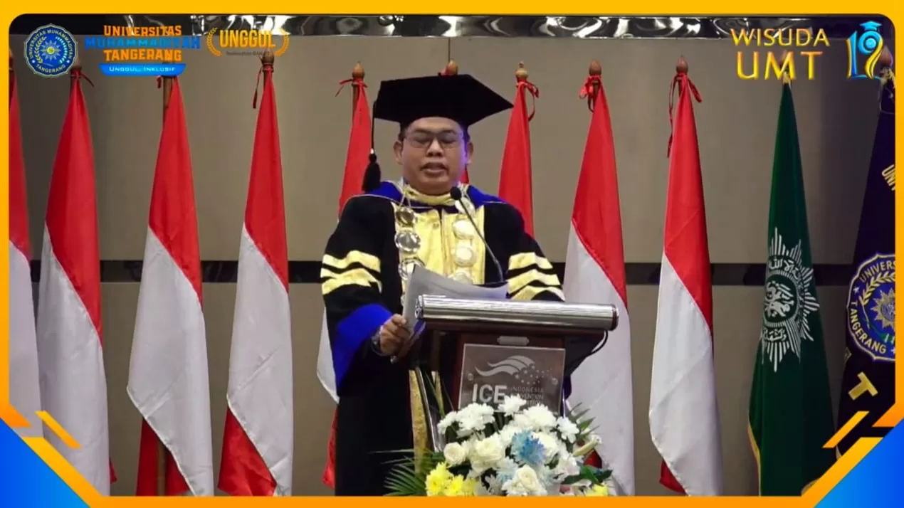 Rektor Universitas Muhammadiyah Tangerang (UMT), Warsito, saat memberikan sambutan. (dok. Youtube UMT)