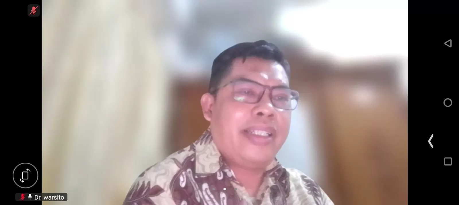 Rektor Universitas Muhammadiyah Tangerang (UMT), Warsito, saat memberikan sambutan via zoom meeting. (Screenshot zoom meeting FK UMT)