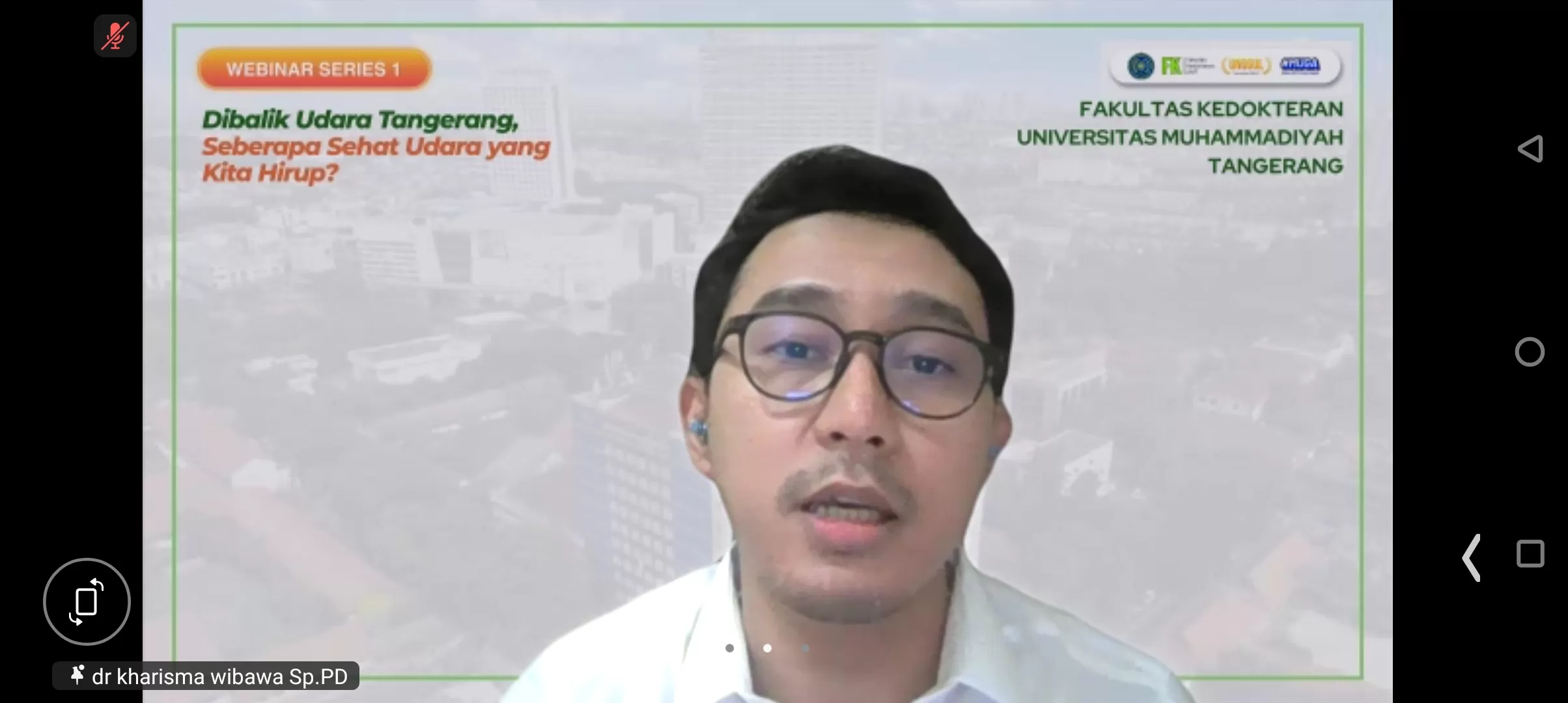 Kharisma Wibawa saat memaparkan kesehatan udara di Kota Tangerang. (Educeria.com/screenshot zoom meeting FK UMT)