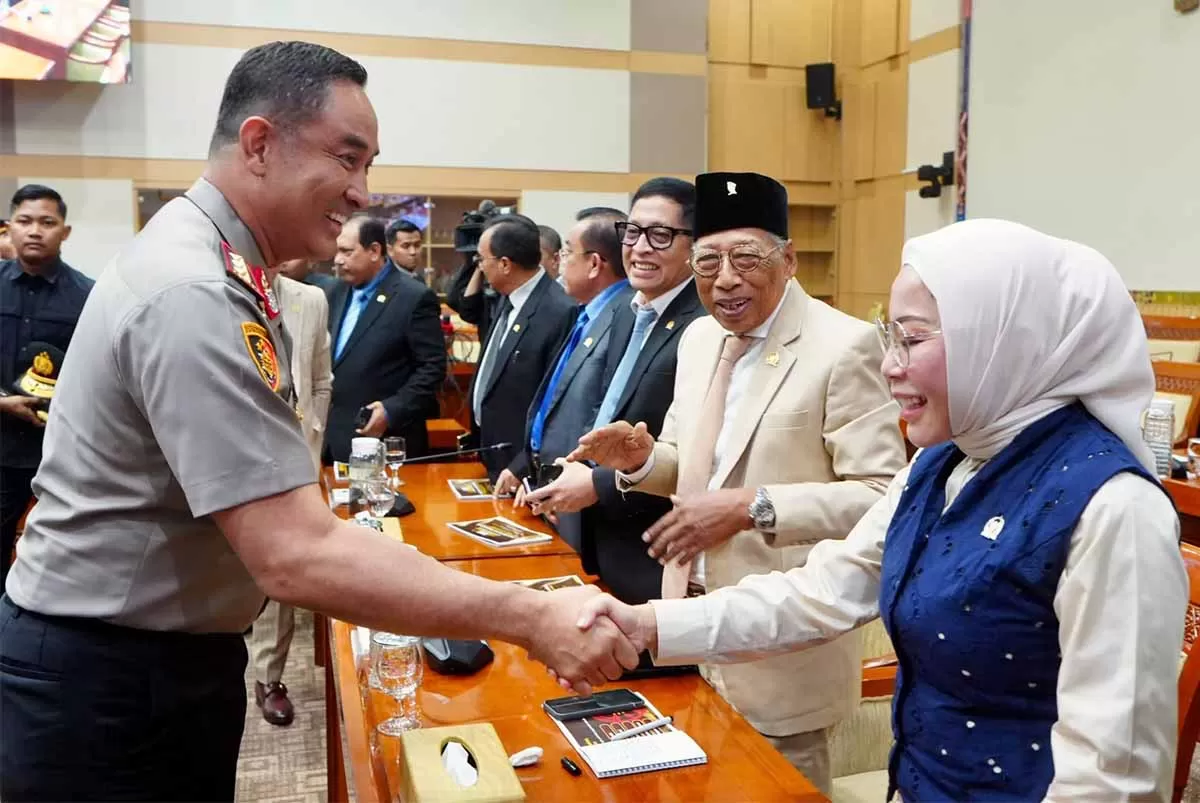 Komisi III DPR RI tetapkan calon  Kapolri. Foto.Dok DPR RI