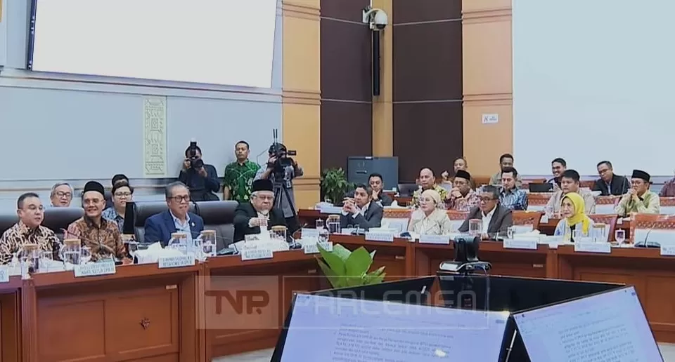 DPR dan Pemerintah sepakati biaya haji 2027.  ((Tangkapan layar YouTube TV Parlemen)