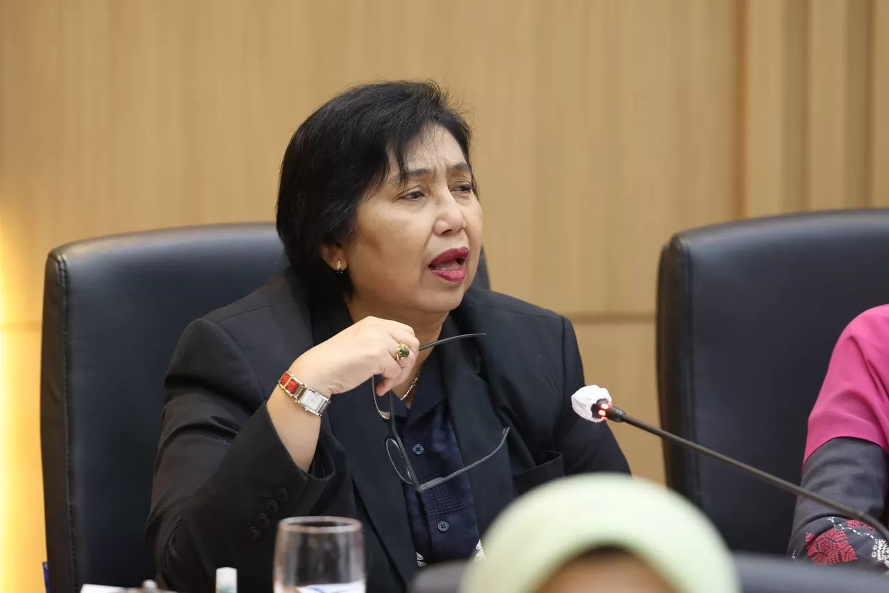 Anggota Komisi IX DPR RI Irma Suryani Chaniago meminta pemerintah menetapkan status Kejadian Luar Biasa (KLB) Karhutla di beberapa wilayah dengan kondisi paling parah. Dok DPR RI Foto: Sari/Karisma