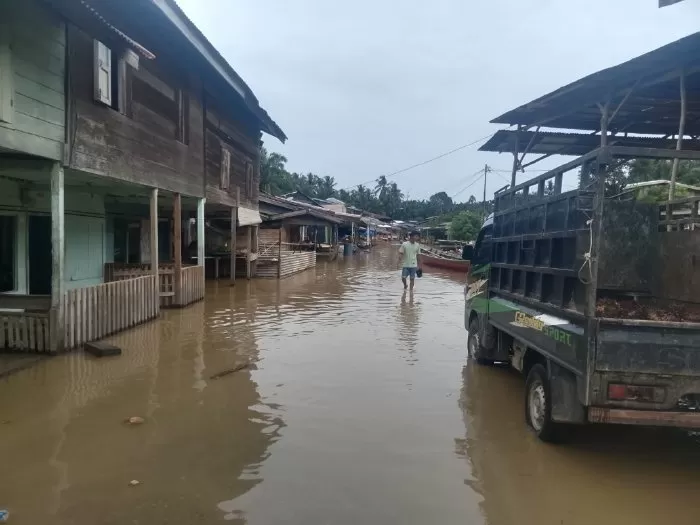 Ratusan rumah terendam banjir luapan sungai akibat intensitas curah hujan tinggi di dua Kecamatan, Kota Subulussalam, provins Aceh. Foto Dok BPBD.