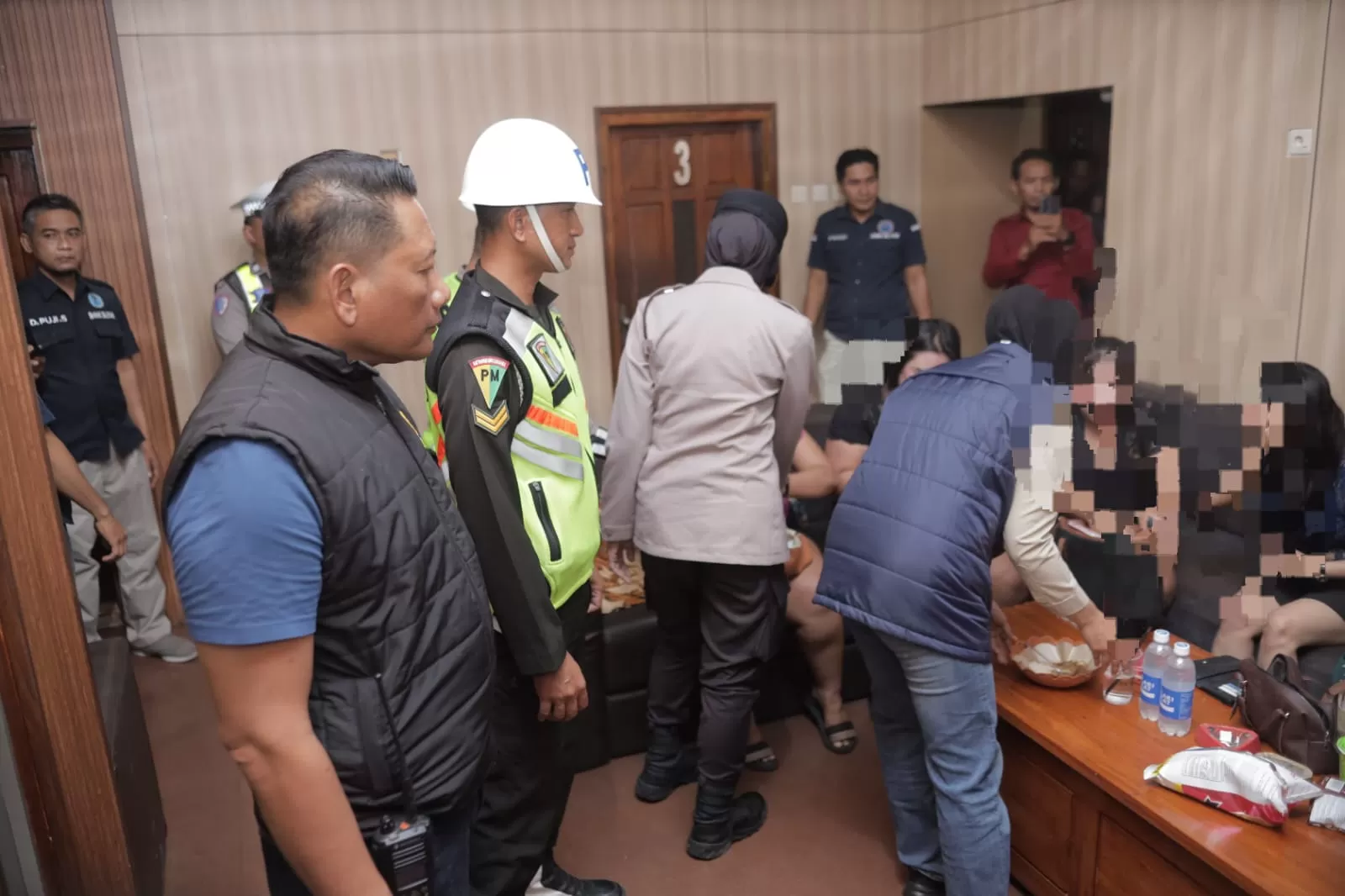 Polres Blitar bersinergi dengan instansi terkait menggelar operasi gabungan
