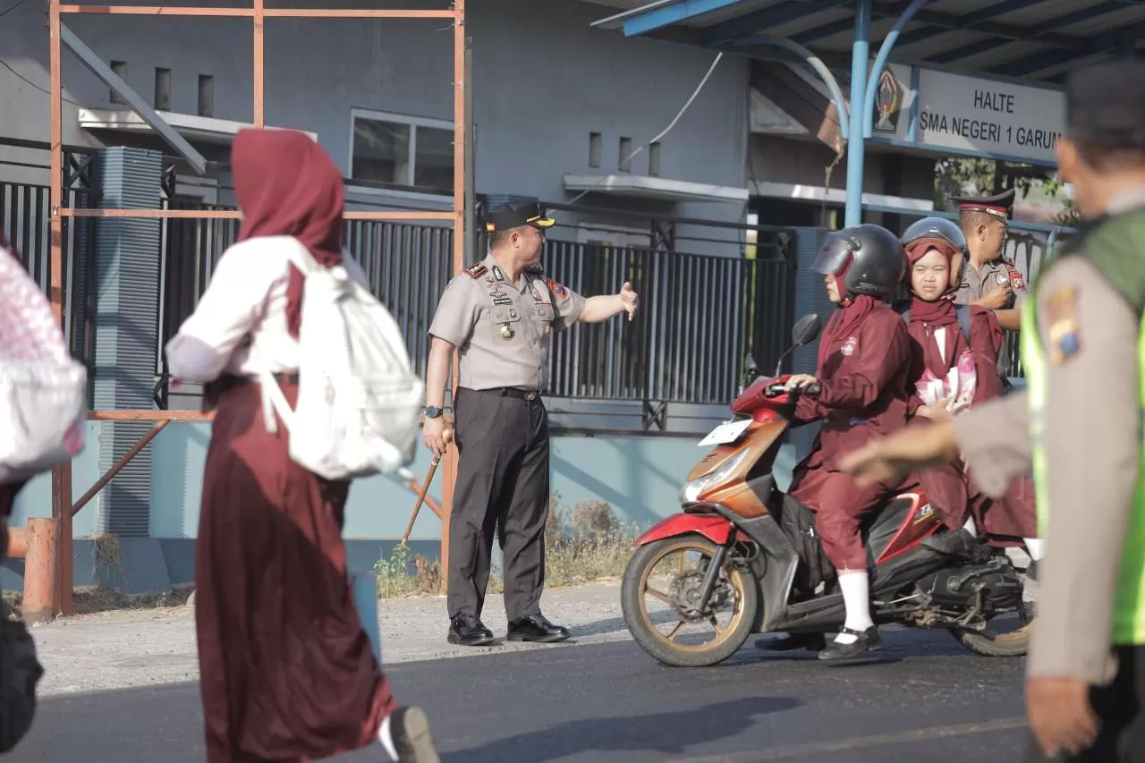 Kapolres Blitar turun langsung melaksanakan Gatur pagi 