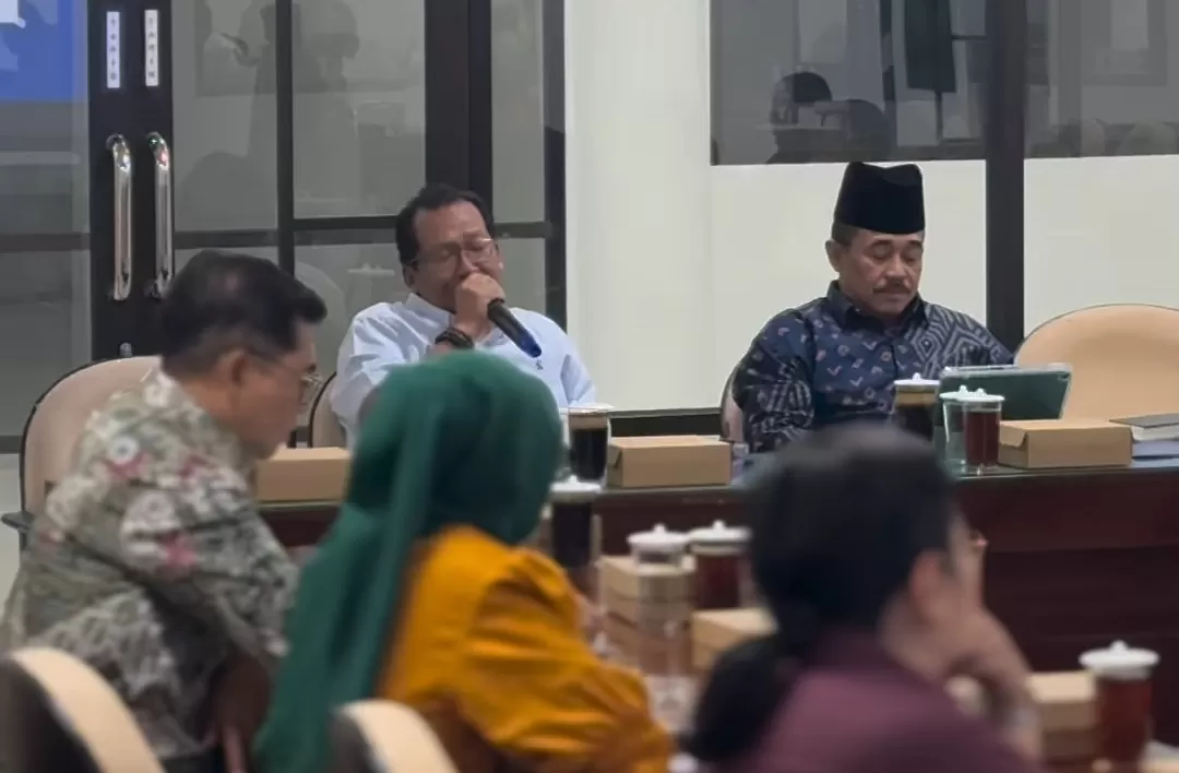 DPRD Kabupaten Blitar menggelar Rapat Kerja 