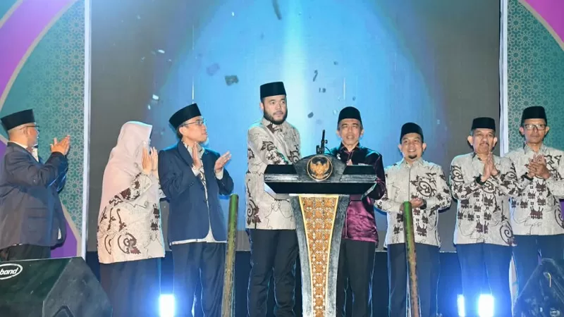 Pembukaan MTQ Nasional ke-42 tingkat Kota Padang, Sabtu malam (10/10/2026). (Foto: Kominfo Padang)