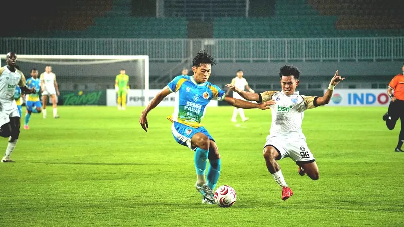 Semen Padang FC kontra Persikad Depok dalam lanjutan pekan kelima Pegadaian Championship 2026/27 di Stadion Pakansari, Bogor, Minggu (11/10/2026) malam. (Foto: MO Semen Padang FC)