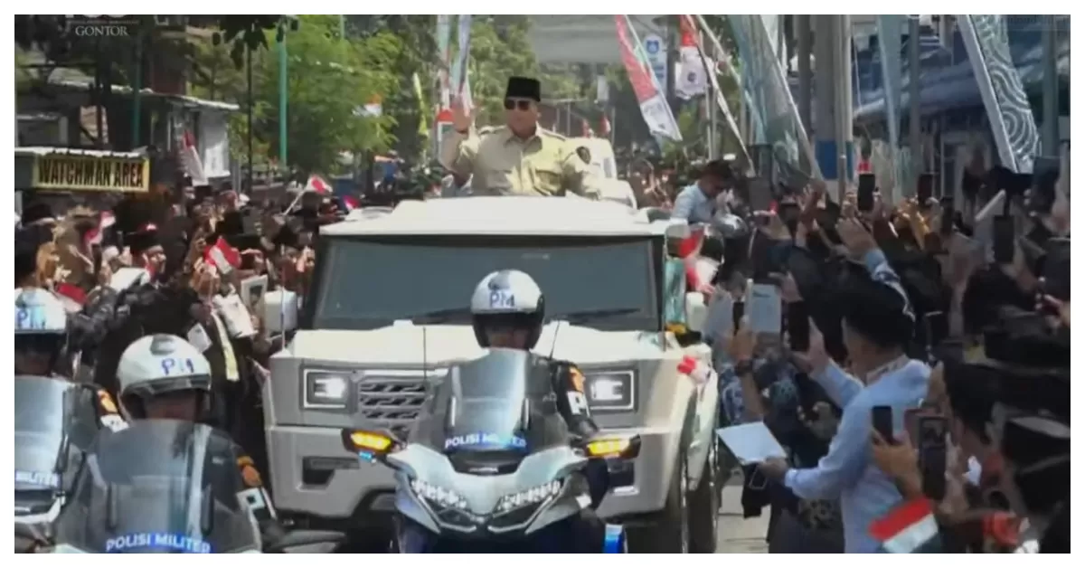 Iring-iringan Presiden RI Prabowo Subianto Saat 100 Tahun Gontor di Ponorogo, Dihadiri Presiden Prabowo. (Foto/Tribunjateng/Antara/doc) 