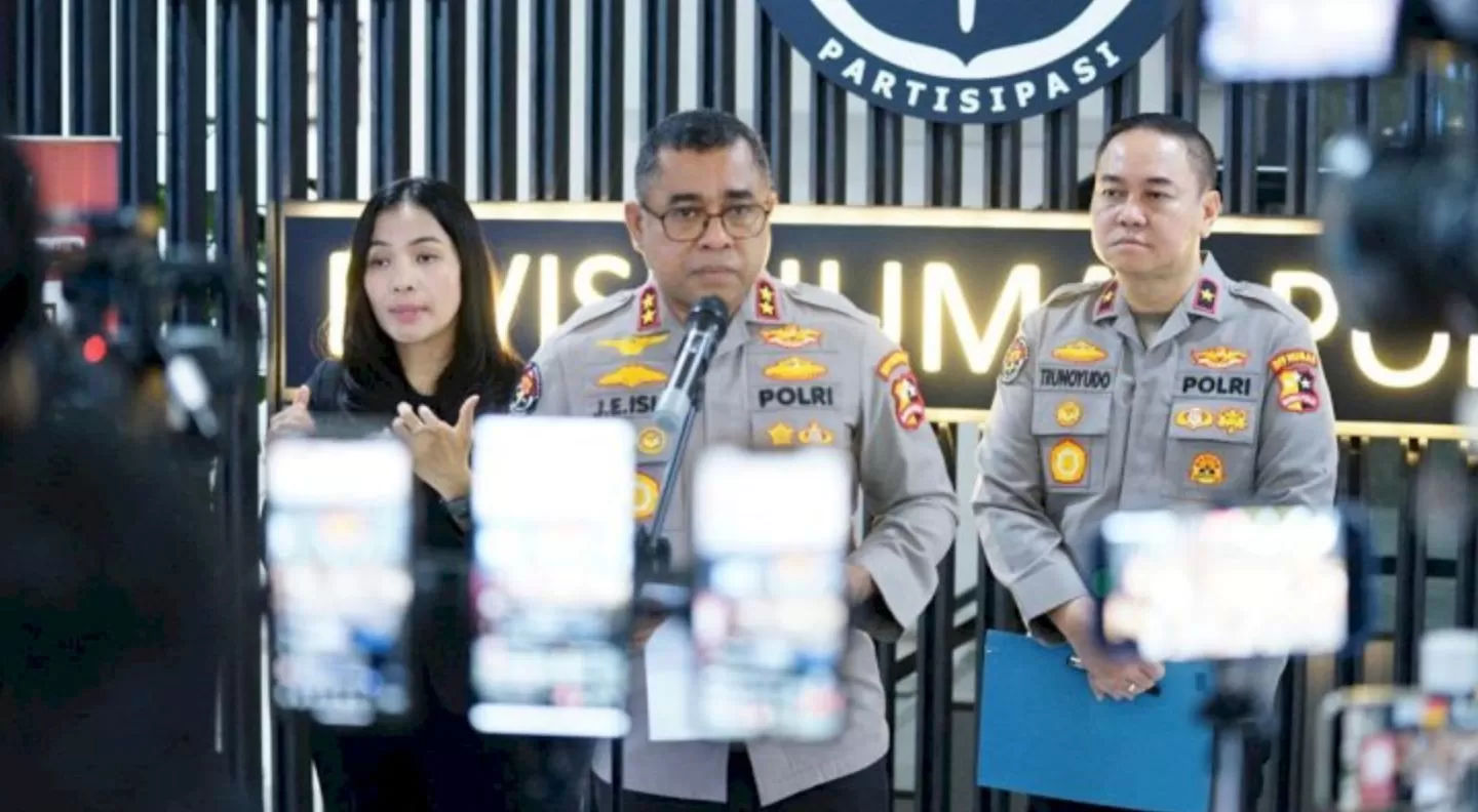Foto Ilustrasi: Kapolri Jenderal Polisi Suyudi Ario Seto melakukan mutasi terhadap 19 Kapolda. (Tribrata News)