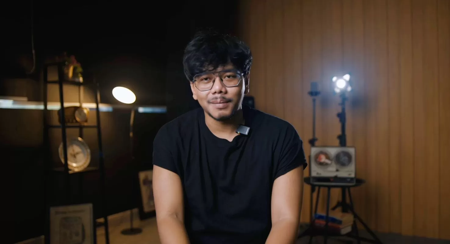 Foto: Ferry Irwandi di kanal YouTubenya.