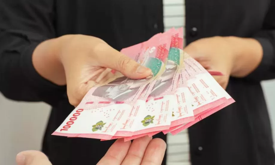 Ilustrasi dugaan suap dalam proses pengadaan barang dan jasa. (Magnific) (Lie/Promedia)