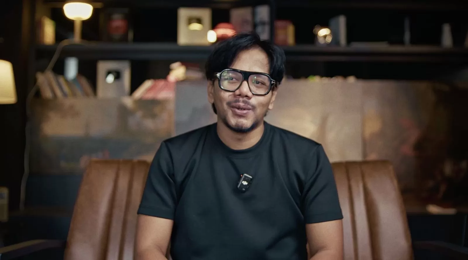 Ferry Irwandi membahas ancaman perubahan status pasar modal Indonesia oleh MSCI melalui kanal YouTube miliknya. (YouTube Ferry Irwandi) (Lie/Promedia)