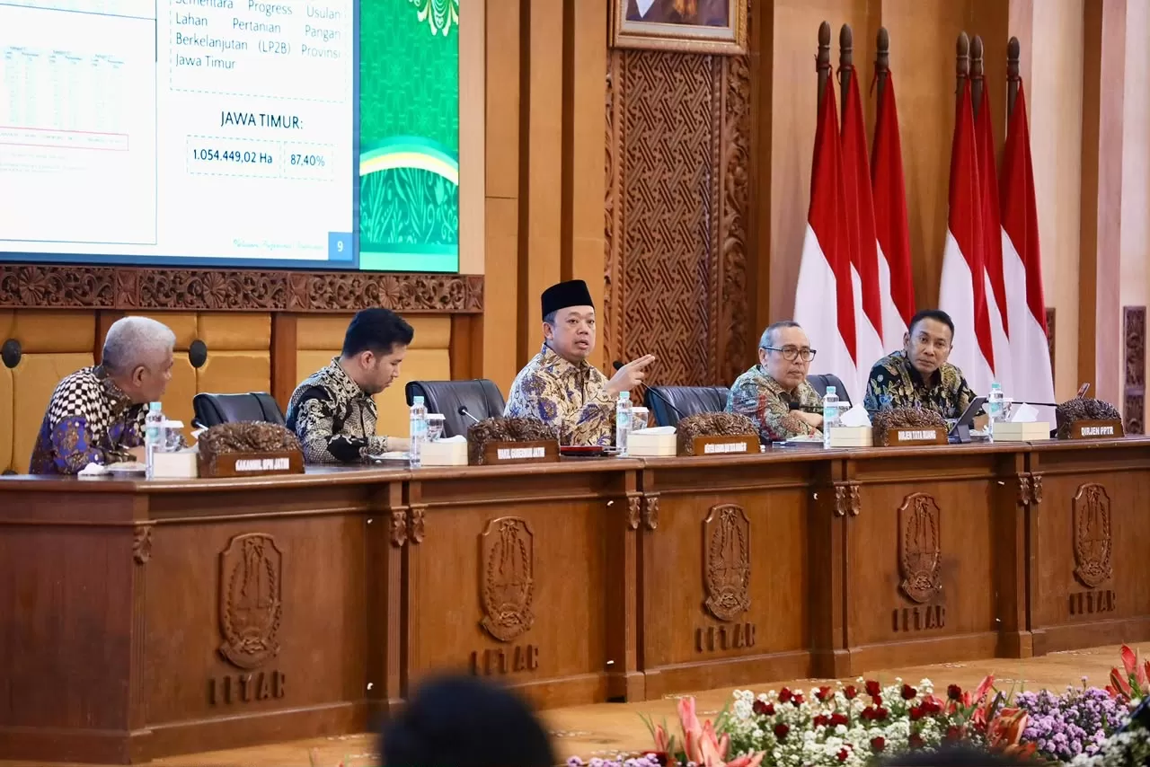 Menteri Agraria dan Tata Ruang/Kepala Badan Pertanahan Nasional (ATR/BPN), Nusron Wahid, menekankan pentingnya sinergi antara Kementerian ATR/BPN, pemerintah daerah (Lie/ATR/BPN)