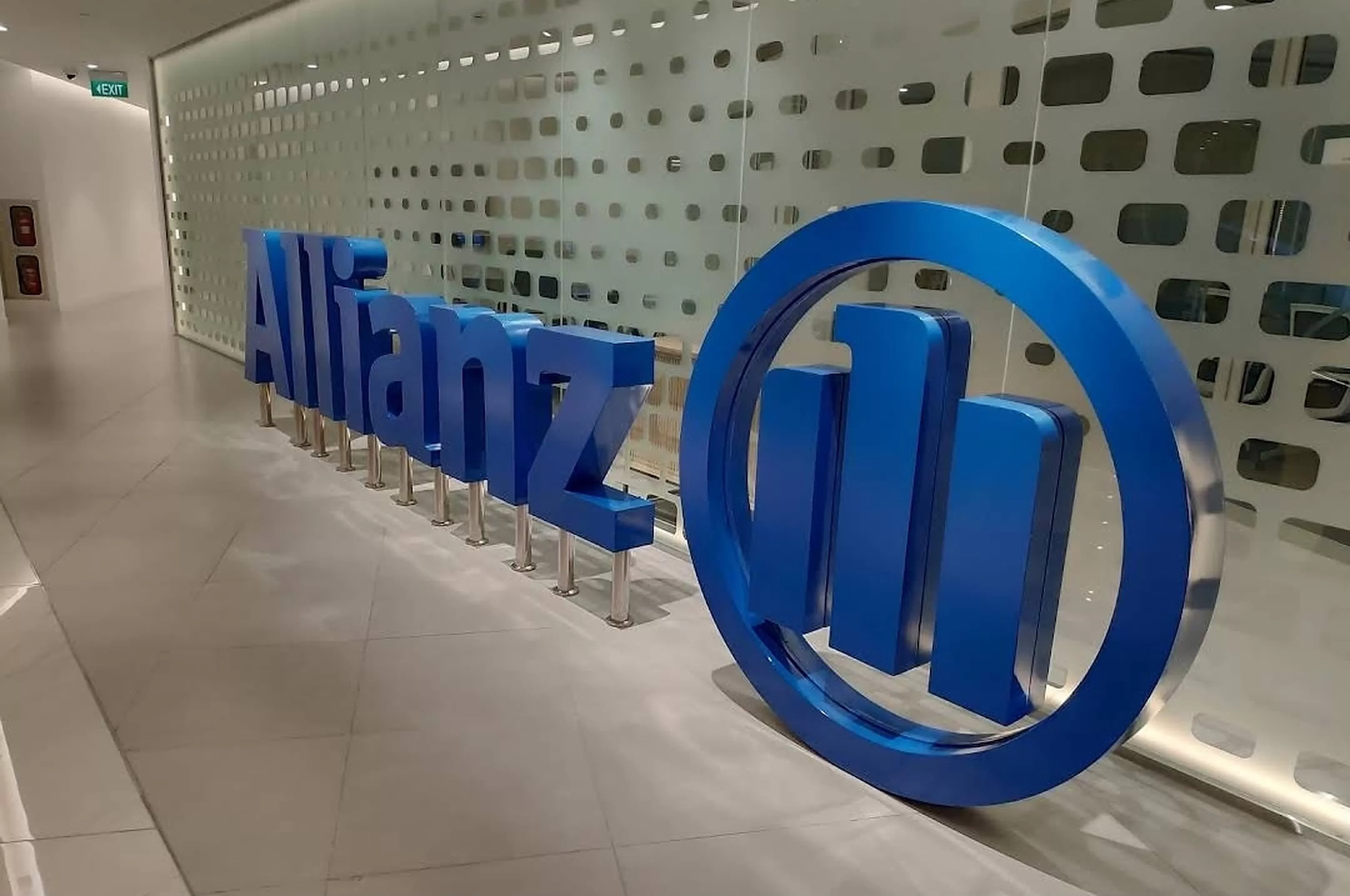 PT Asuransi Allianz Life Indonesia menghadapi gugatan perdata dari Krisdayanti atas dugaan perbuatan melawan hukum dengan nilai sengketa mencapai Rp1,5 miliar (Ig/@allianzindonesia). (Lie/Promedia)