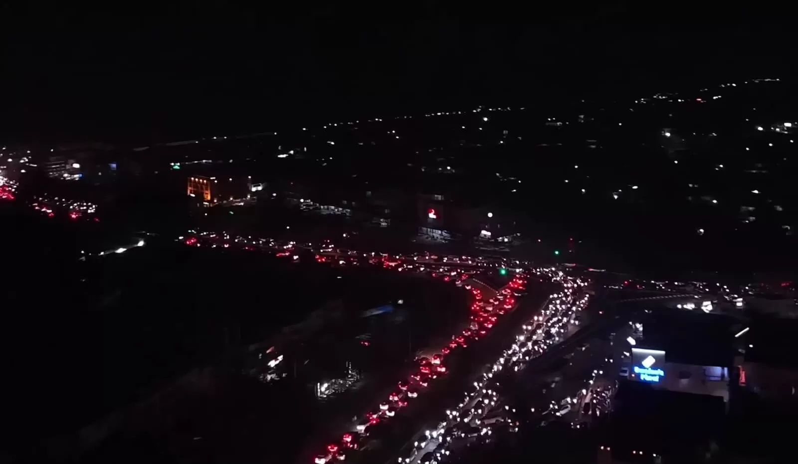 Ilustrasi pemadaman listrik atau blackout yang melanda wilayah Batam dan Bintan, Kepulauan Riau (Ig/@rahmadsauqi99). (Lie/Promedia)