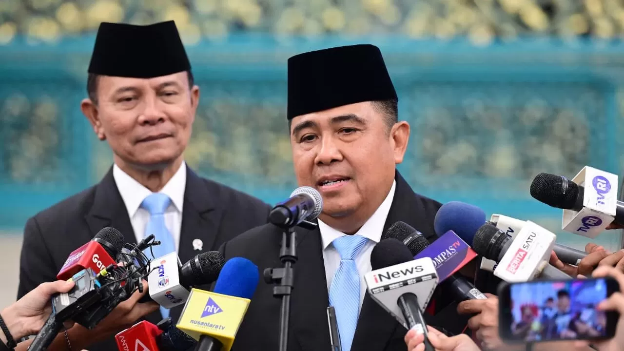 Para wakil menteri Kabinet Merah Putih yang baru dilantik oleh Presiden Prabowo Subianto menyampaikan keterangan pers usai pelantikan di Istana Negara, Jakarta, pada Kamis, 15 Oktober 2026. Foto: BPMI