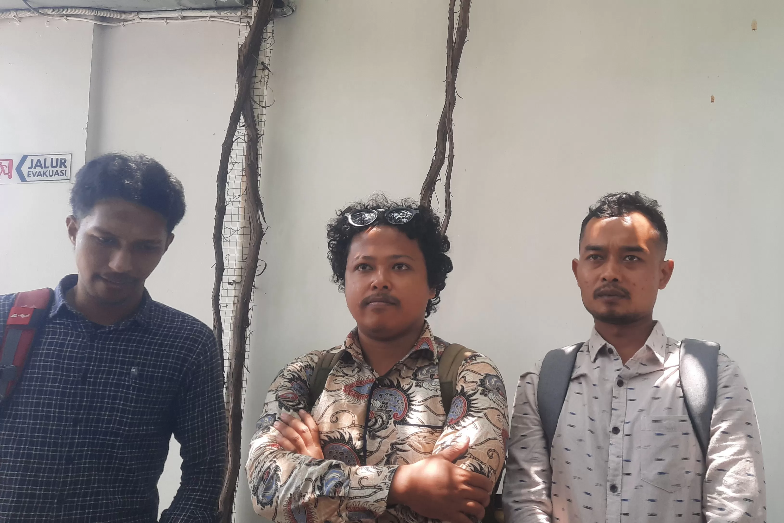Pengacara Mbah Lagiyo saat melakukan aduan di Ombudsman RI DIY terkait adanya dugaan maladministasi di BPN Gunungkidul, Rabu (21/10/2026).  (H. Husain)
