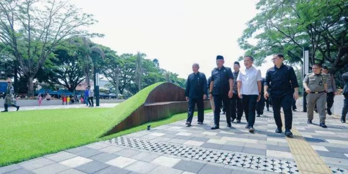 Revitalisasi Monumen Perjuangan Rakyat Jawa Barat: Kado Akhir Tahun ...