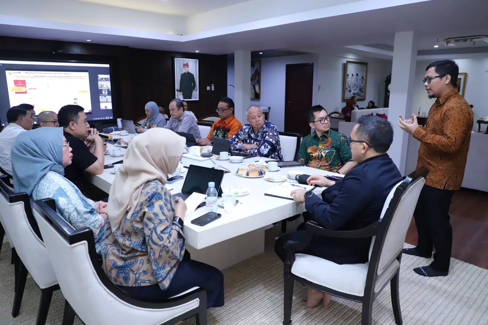 Gerak Cepat: Menteri PANRB Melakukan Rapat Tindak Lanjut Pelaksanaan ...