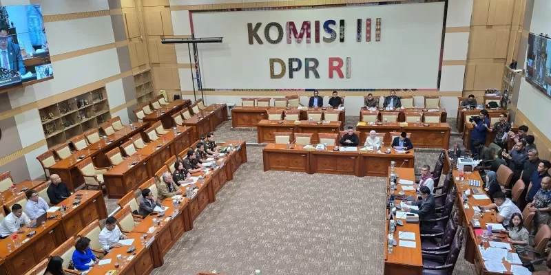 omisi III DPR menggelar Rapat Dengar Pendapat (RDP) dengan Kajari Karo Dante Rajagukguk dan JPU kasus Amsal dan kejati Sumut.
