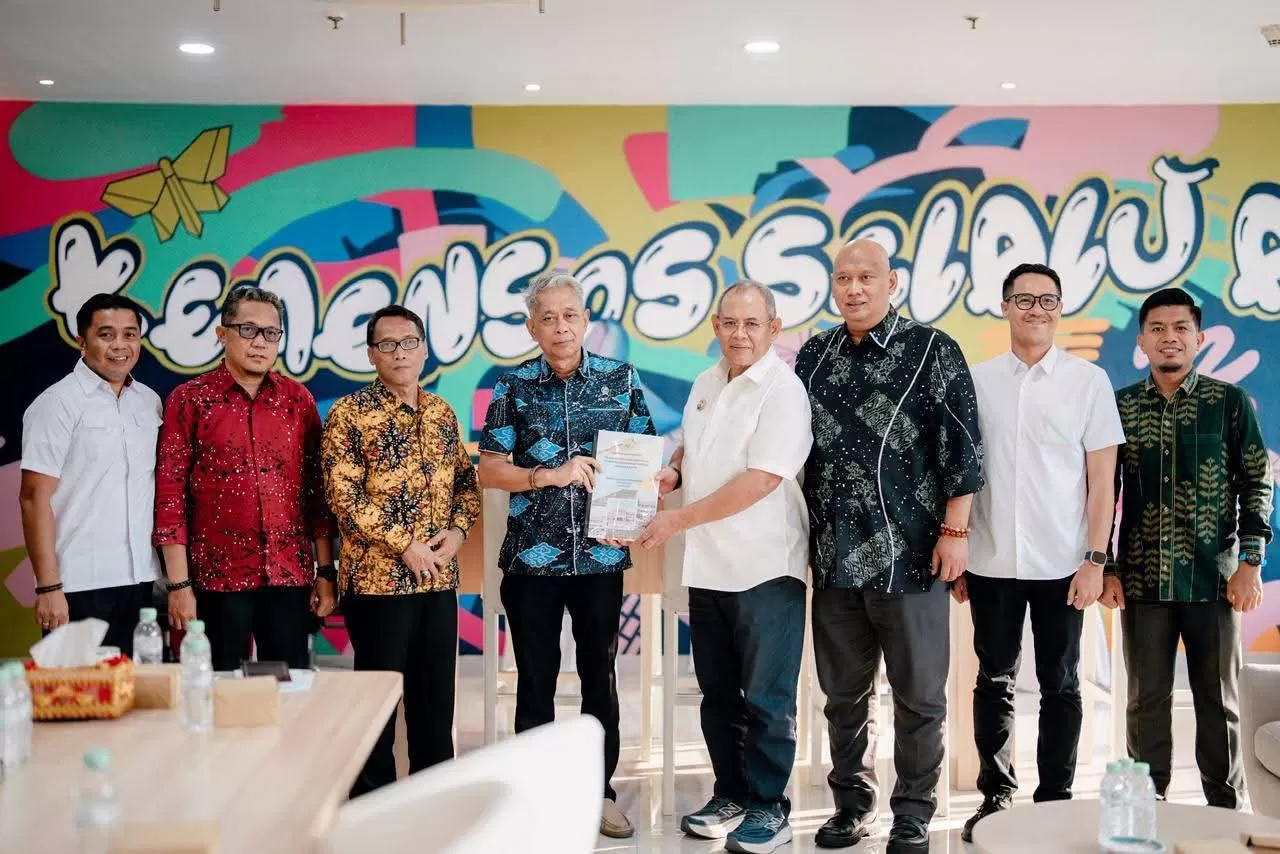 Wali Kota baubau menemui wamensos