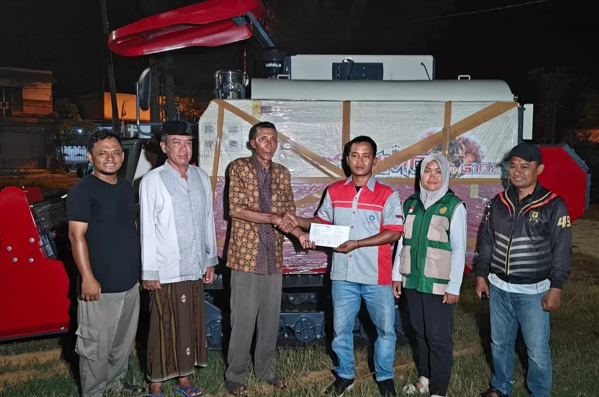Bantuan Presiden Sudah Tiba, Petani Tuban Kini Dapat Panen Jagung dengan Mesin Canggih