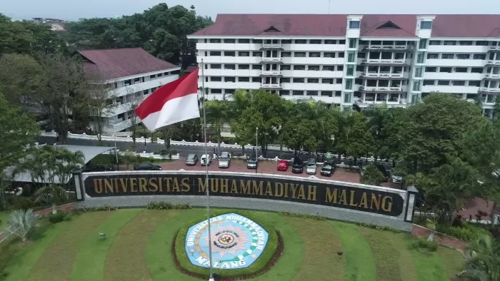 INFORMASI TERUPDATE: Daftar 10 Kampus Terbaik Di Provinsi Jawa Timur ...