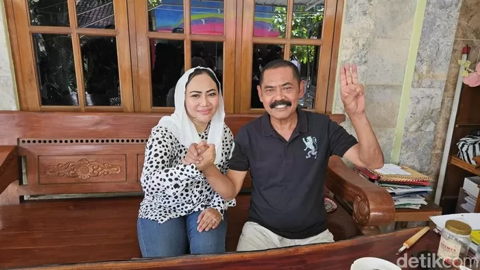Relawan Prabowo-Gibran bertemu FX Rudy di Solo. Foto: Detik.com