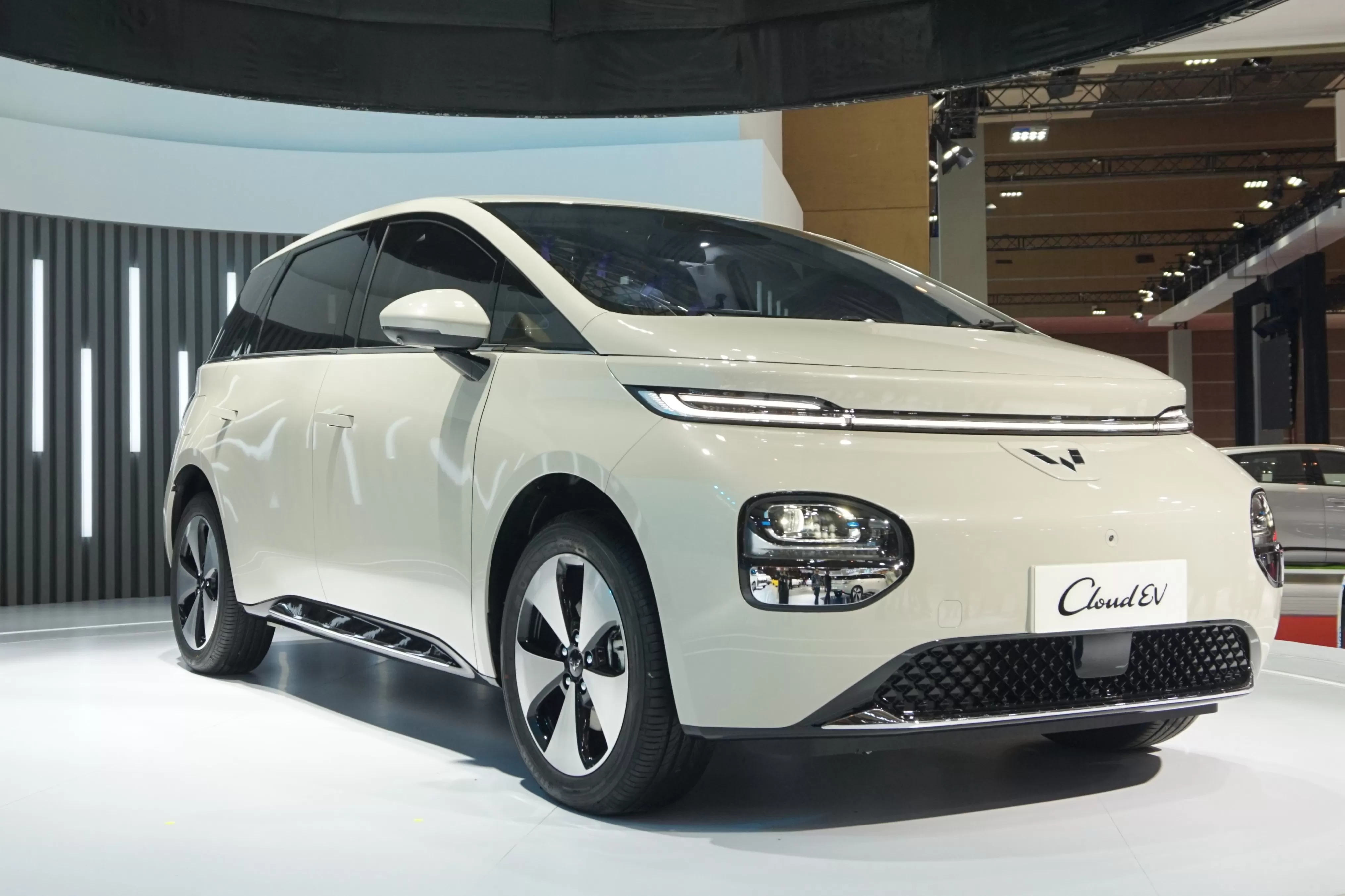 Wuling Cloud EV, mobil yang membuat Wuling meraih penghargaan The Most Tested Car di PEVS 2024.