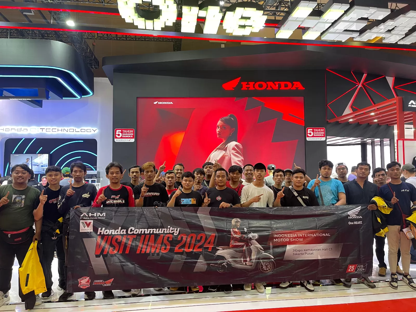 Wahana Makmur Sejati ajak komunitas motor Honda kunjungi IIMS 2024.