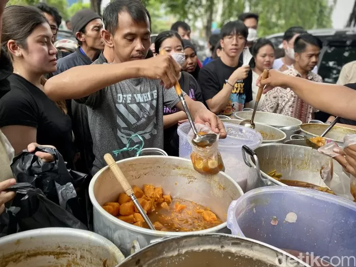 Kolak viral Mangga Besar. Foto: Detik.comm