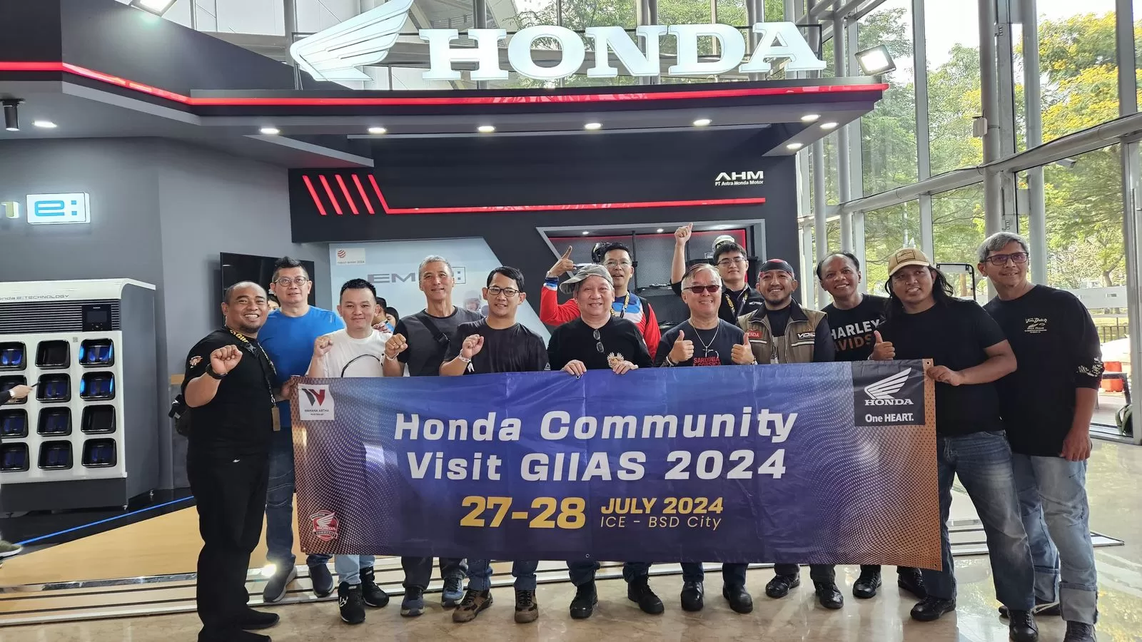 Wahana Honda ajak komunitas motoran ke GIIAS 2024, tengok product line up yang dipamerkan.