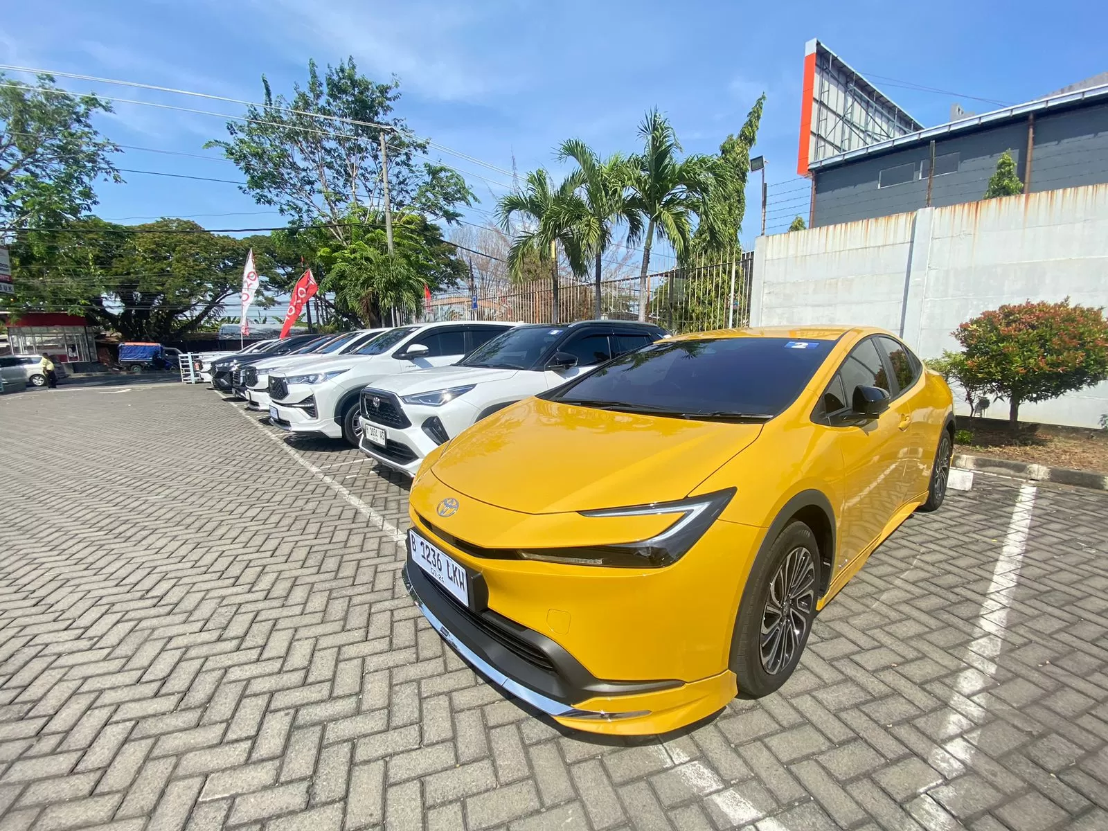 Toyota Prius di Toyota Eco Journey 2024