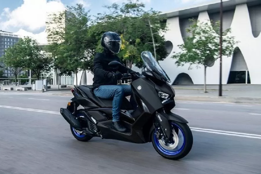 Yamaha XMAX 125.