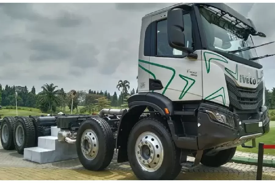 Iveco Luncurkan Truk Heavy Off-Road T-WAY di Indonesia.