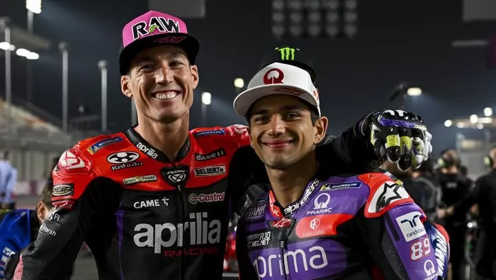 Aleix Espargaro (kiri) dan Jorge Martin (kanan).