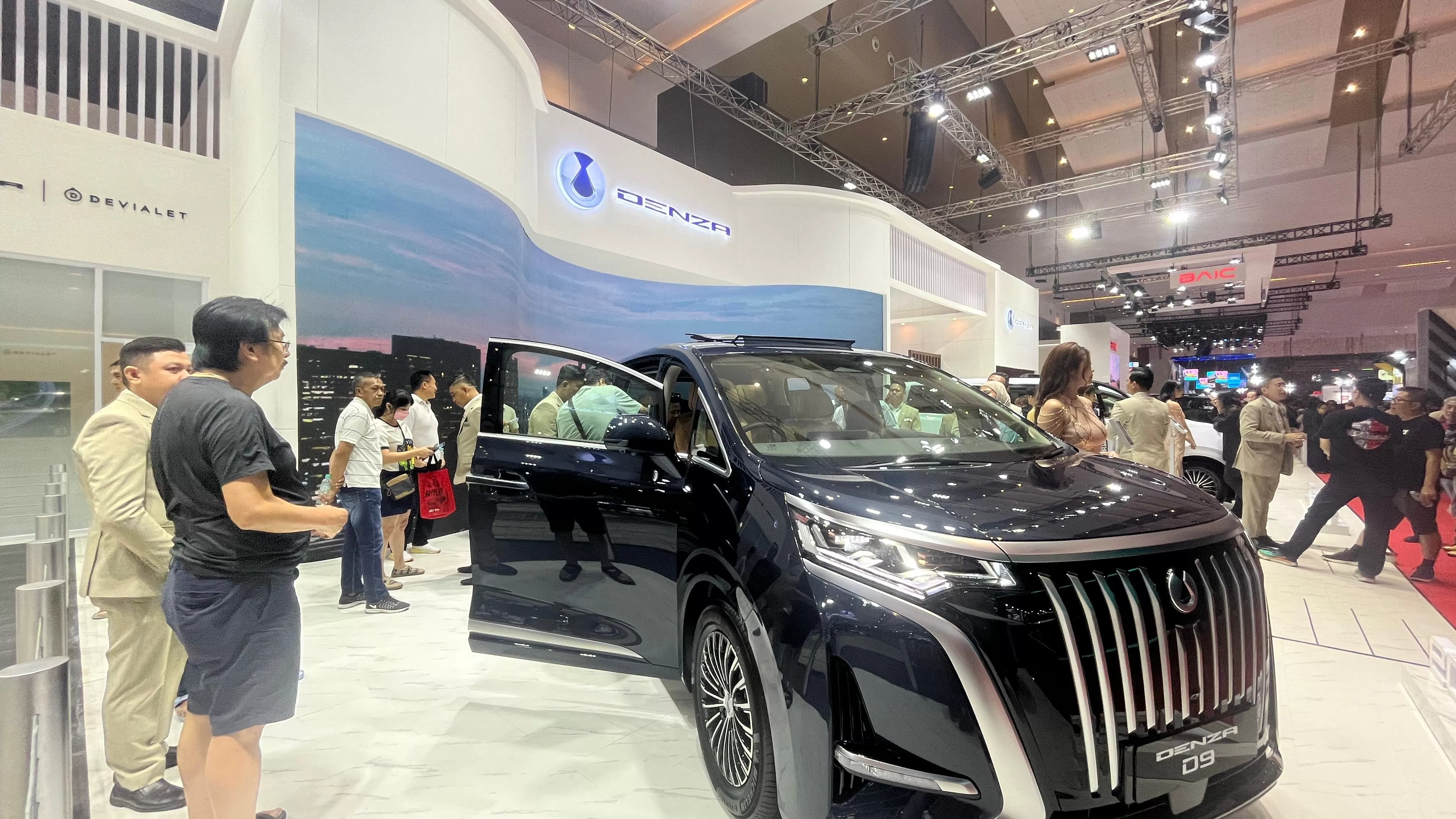 Booth Denza Activity 5