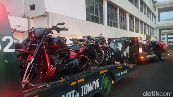 Barang bukti korupsi kasus suap hakim Ketua PN Jakarta Selatan, Ari Nuryanta