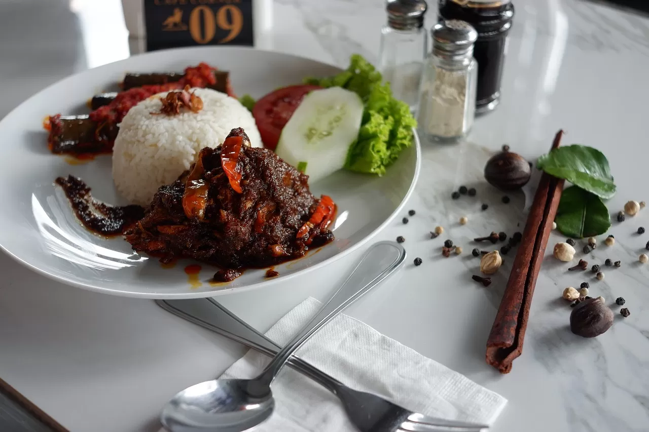 Resep Rendang Makanan Khas Minangkabau Sumatra Barat Yang Diakui Sebagai Makanan Terlezat Di