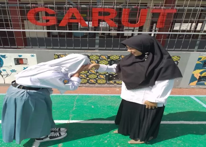 Akhlak dan prestasi akademik (GENMUSLIM.id/dok: istimewa)