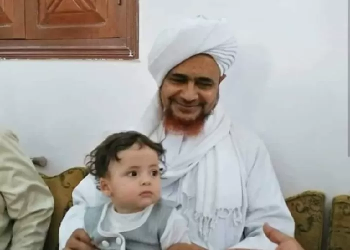 Ilustrasi Habib Umar dengan anak berikan doa agar anak terhindar dari zina (GENMUSLIM.ID/dok: bangkitmedia.com)