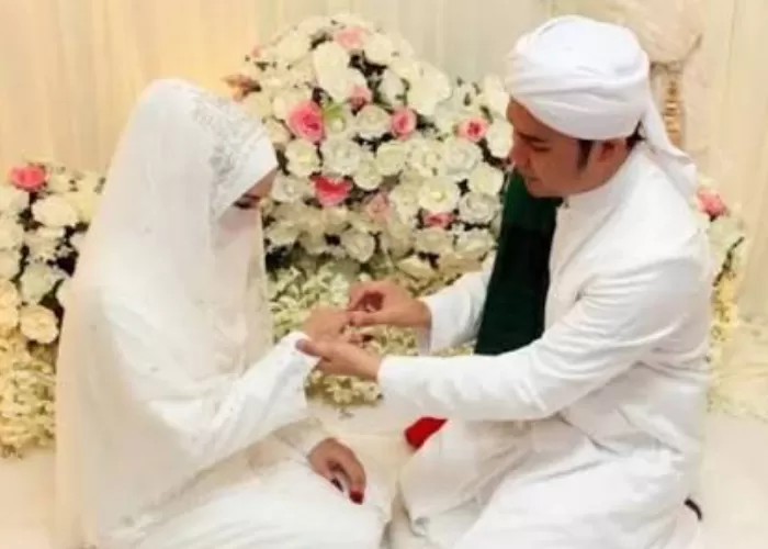 Mengulas berbagai tantangan dan pertimbangan yang dihadapi oleh pasangan yang menikah pada usia muda (Foto: GENMUSLIM.id/ dok: dutaislam.com)