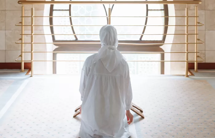 Umat Muslim Perlu Membaca Doa Paling Penting untuk keselamatan dunia akhirat (GENMUSLIM.id/dok: Pexels/Thirdman)