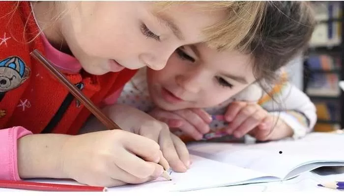 Metode pendidikan ala Fatimah az-Zahra penuh dengna kasih sayang (GENMUSLIM.id/dok: pixabay)