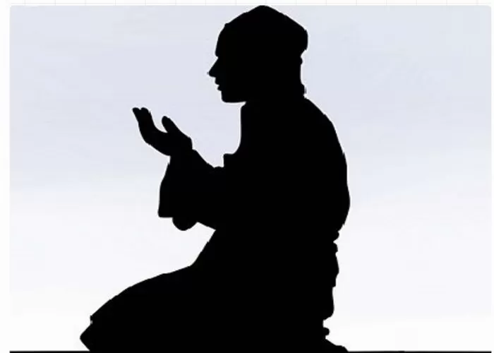 Istri getol berdoa niscaya rezeki suami lancar dan berkah ((GENMUSLIM.id:/dok:Foto: https://weddingku.github.io ))