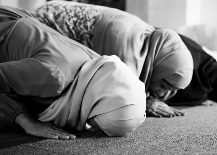 Sholat Tarawih Untuk Wanita Baiknya Di Rumah Atau Di Masjid Yuk