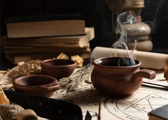 Ustadz Felix Siauw jelaskan soal santet yang bisa atau tidak untuk membunuh manusia (GENMUSLIM.id/Dok: Ann_Milovidova/Pixabay)