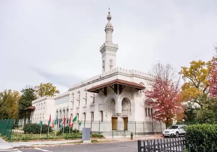  Jalan Baru Islam Di Negara Amerika untuk Hilangkan Islamophobia ((Foto: Genmuslim.id/dok: Facebook/ Jummamubarok))